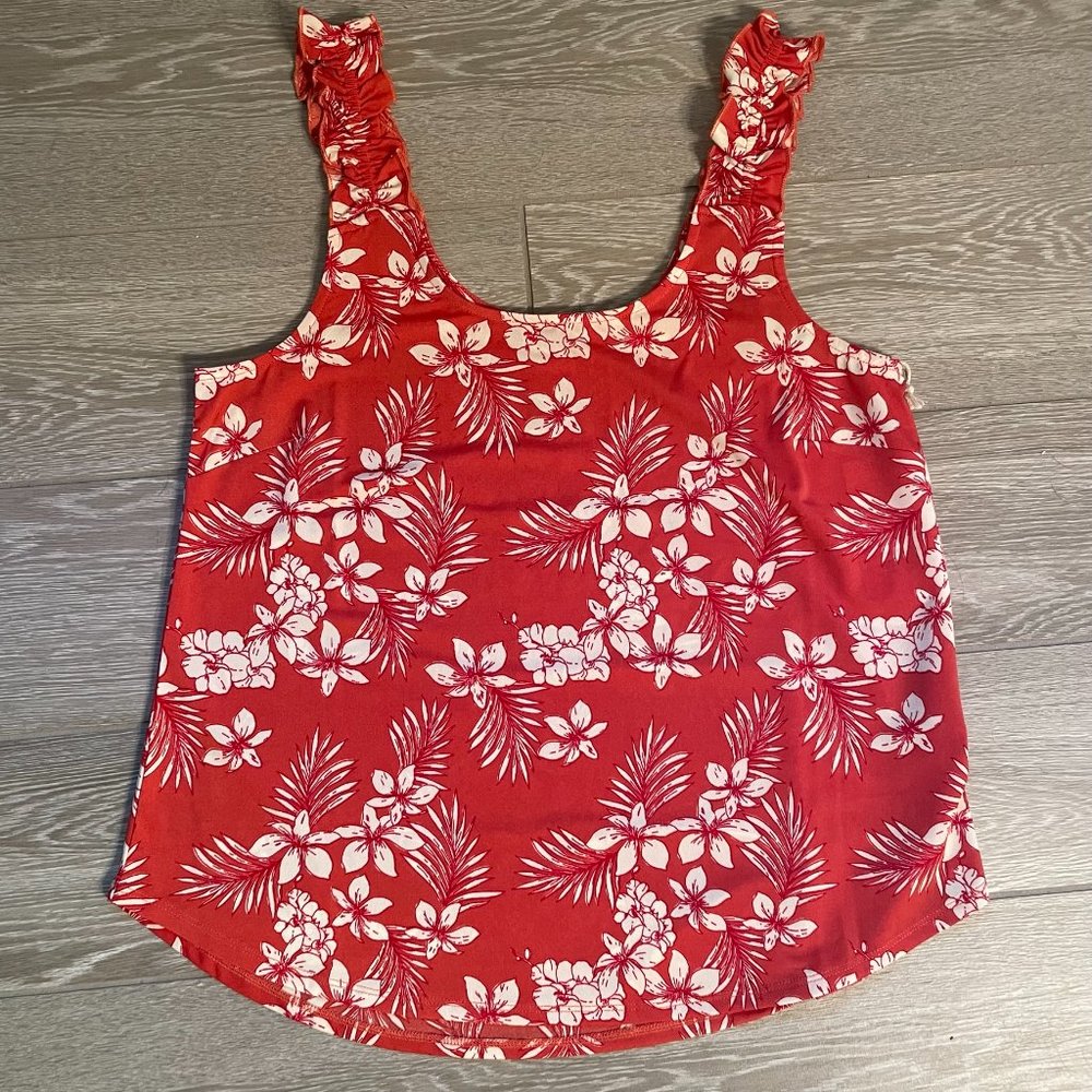 NEW Ruffle Strap Tank - Picture 3 of 11